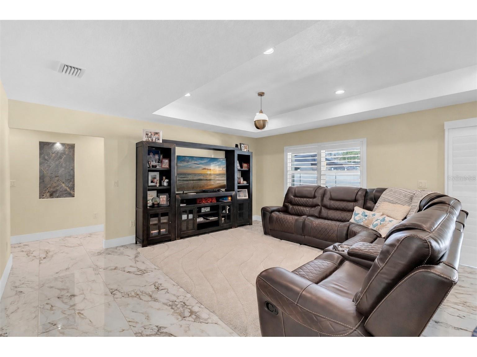 6013 Madison Street New Port Richey FL 34652 W7885176 image5