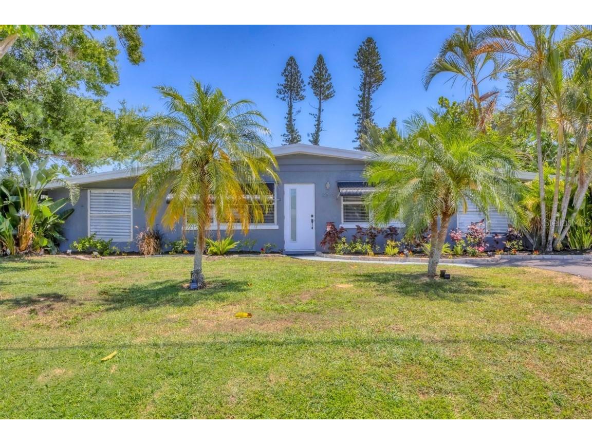 6013 Murdock Avenue Sarasota FL 34231 A4650419 image1