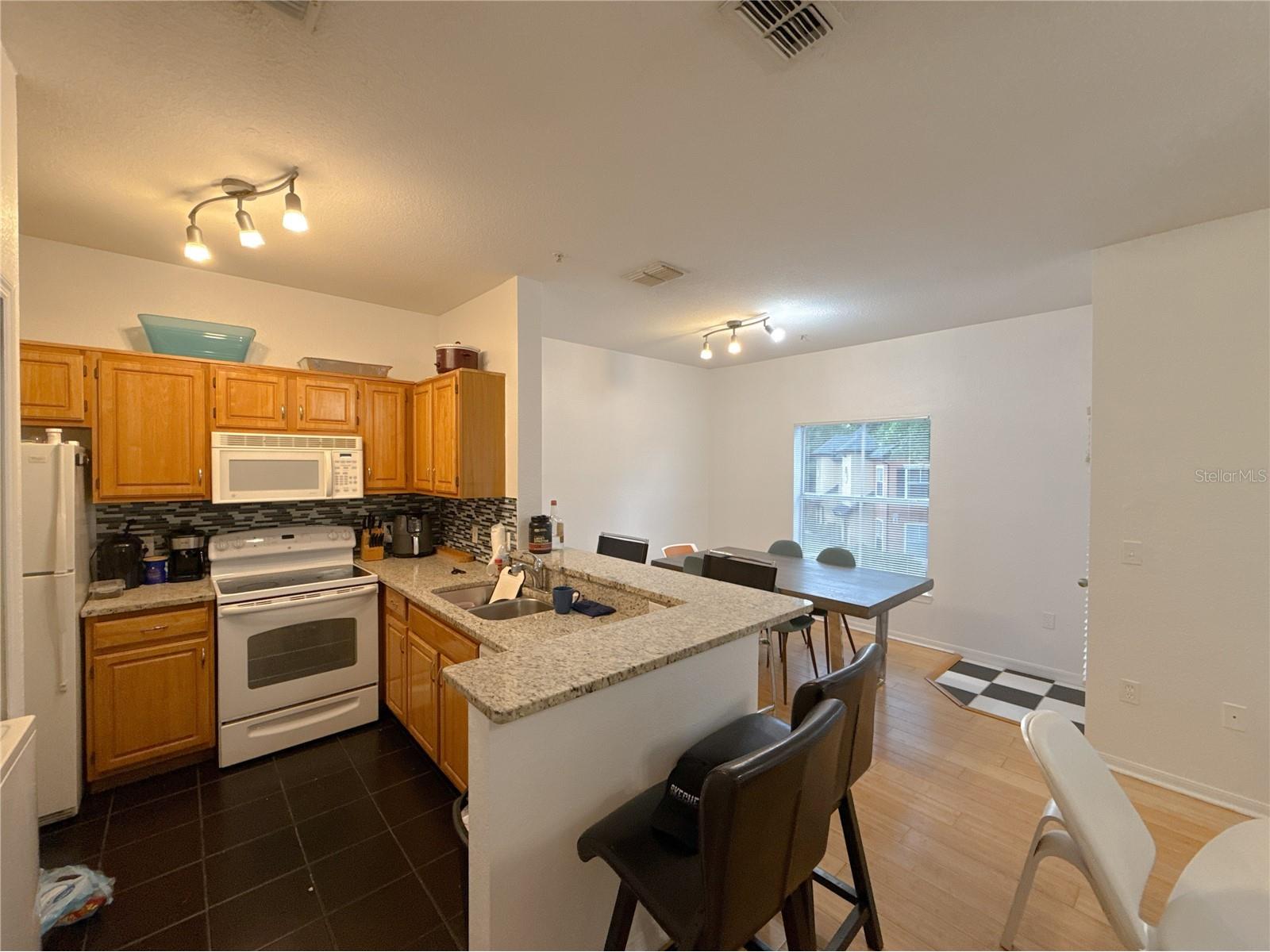 6013 Westgate Drive #2421 Orlando FL 32835 OM724275 image13