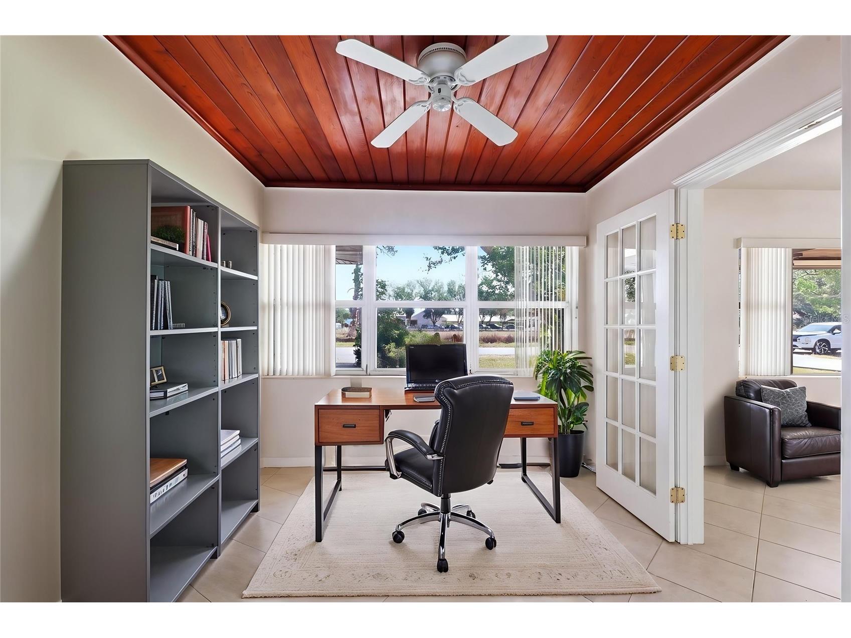 6014 Border Lane Sarasota FL 34231 A4692425 image13