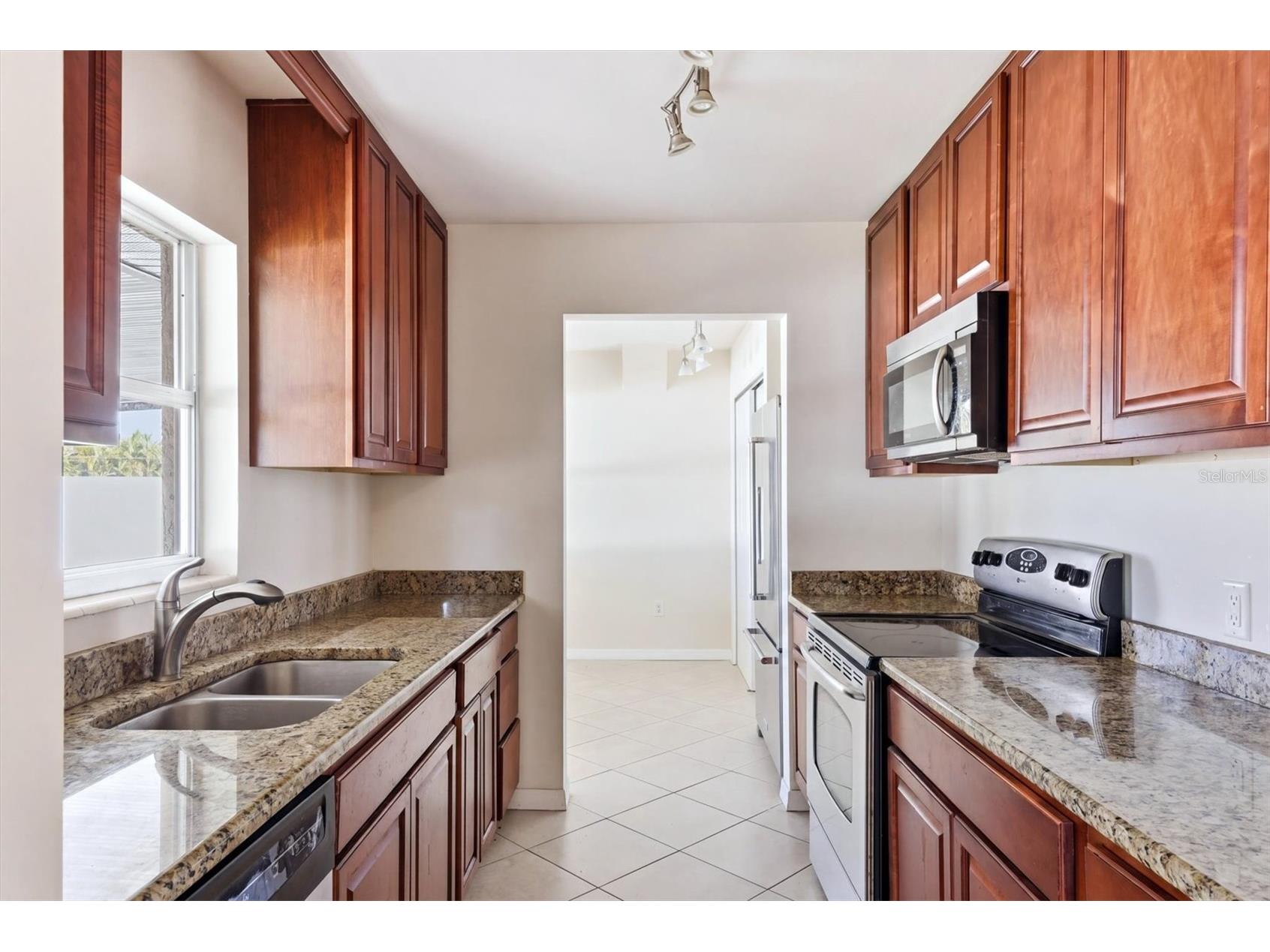 6014 Border Lane Sarasota FL 34231 A4692425 image14