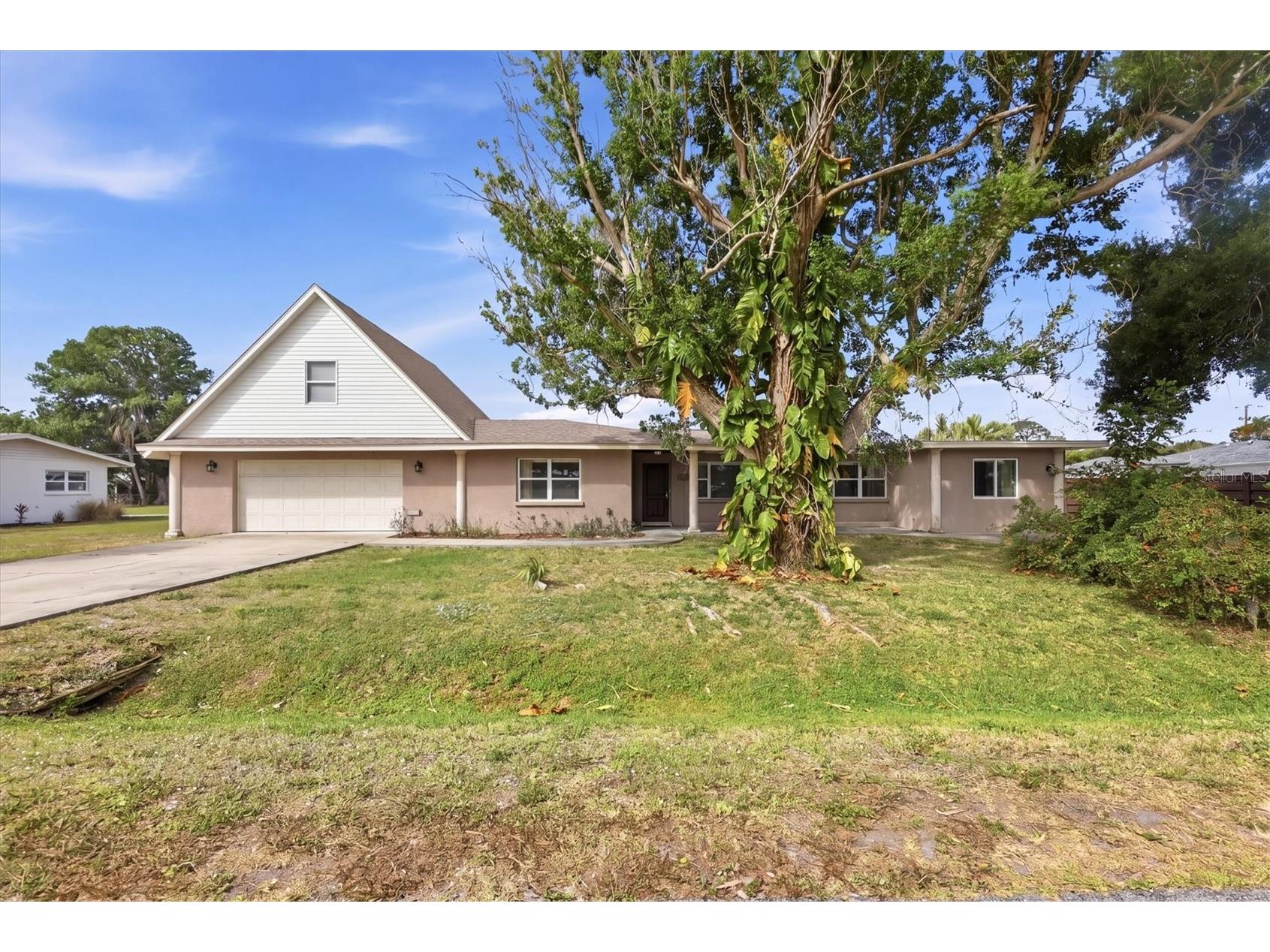6014 Border Lane Sarasota FL 34231 A4692425 image2