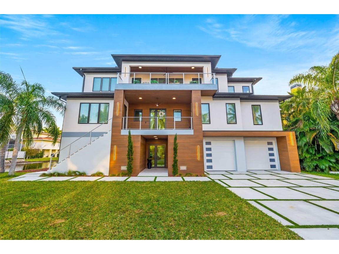 6014 Kipps Colony Drive E Gulfport FL 33707 T3497782 image1