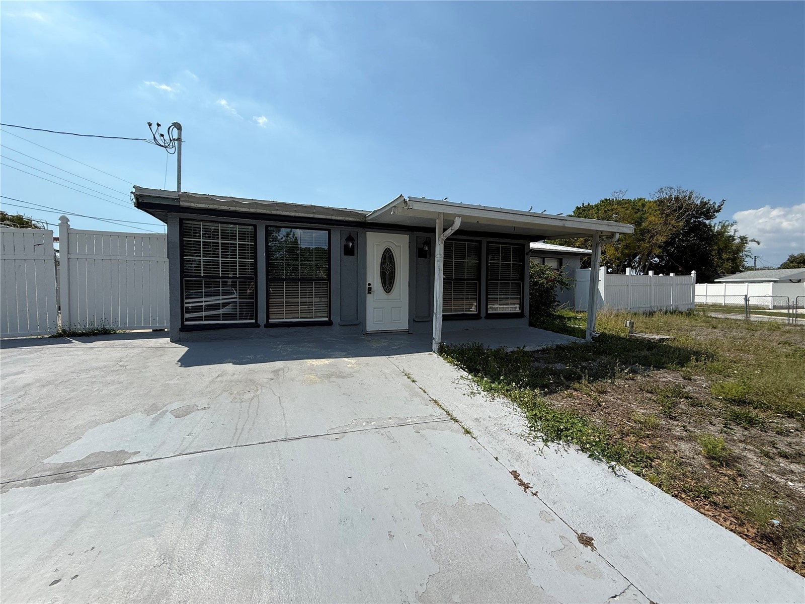 6014 Southern Comfort Boulevard Tampa FL 33634 TB8490919 image1