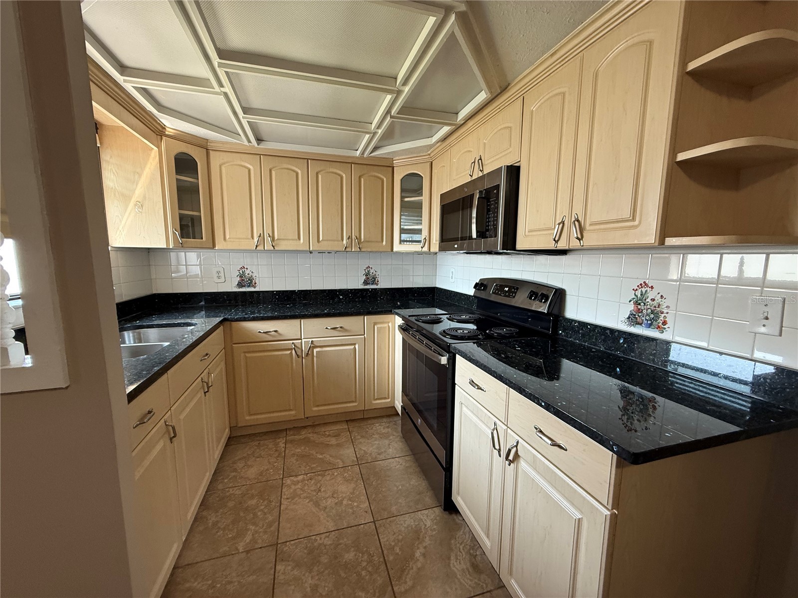 6014 Southern Comfort Boulevard Tampa FL 33634 TB8490919 image5