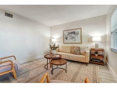 6015 19th Street N #109 Saint Petersburg FL 33714 TB8492325 image6