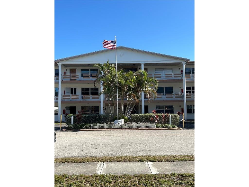 6015 19th Street N #202 Saint Petersburg FL 33714 U8228554 image1