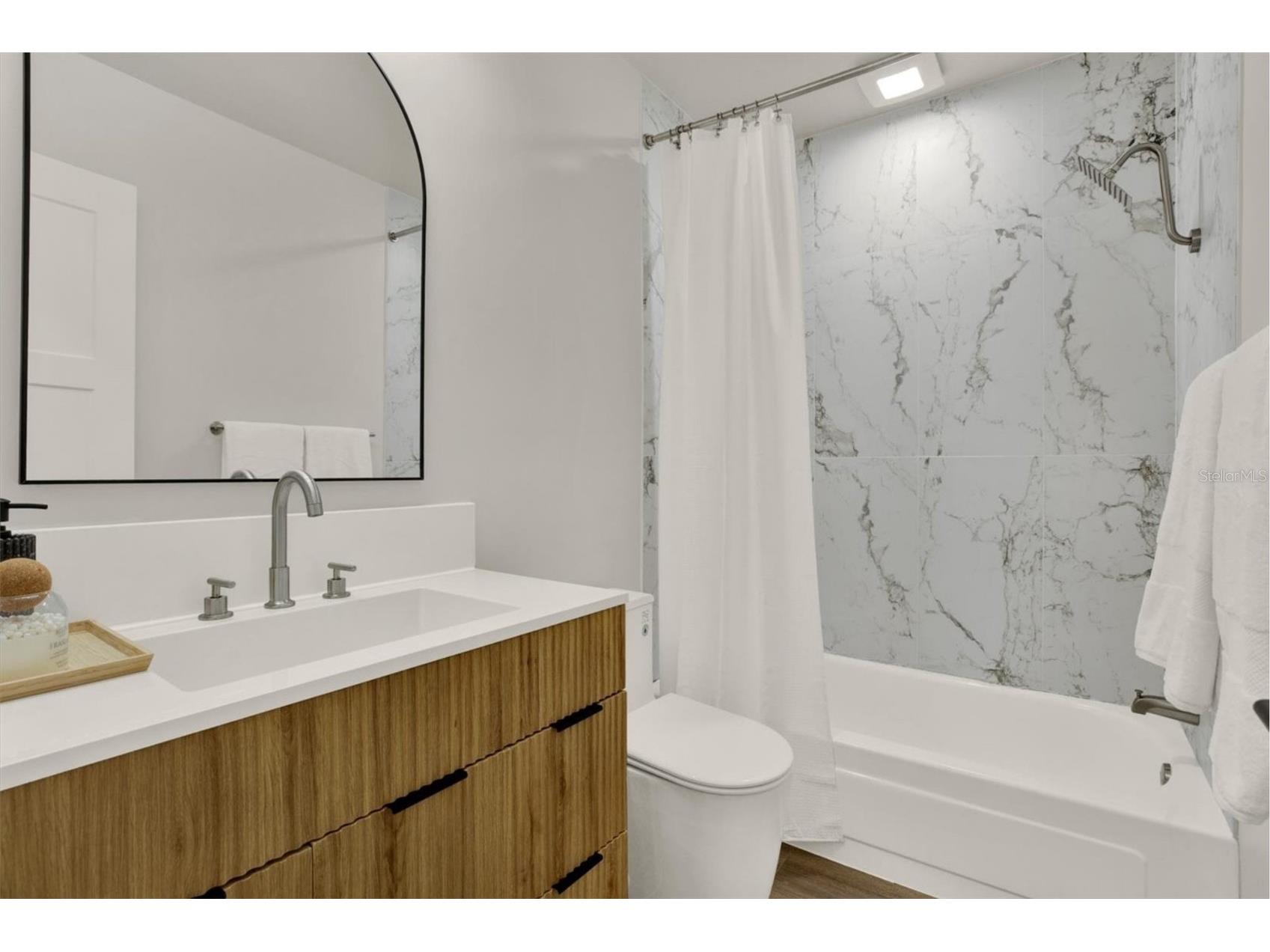 6015 19th Street N #302 Saint Petersburg FL 33714 TB8525860 image13