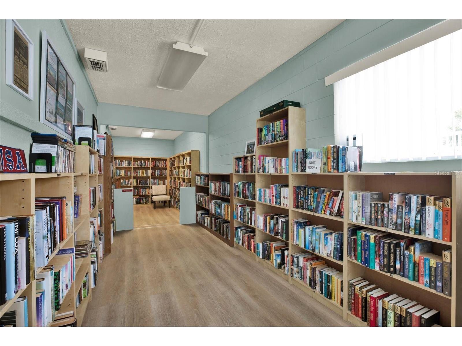 6015 19th Street N #302 Saint Petersburg FL 33714 TB8525860 image28