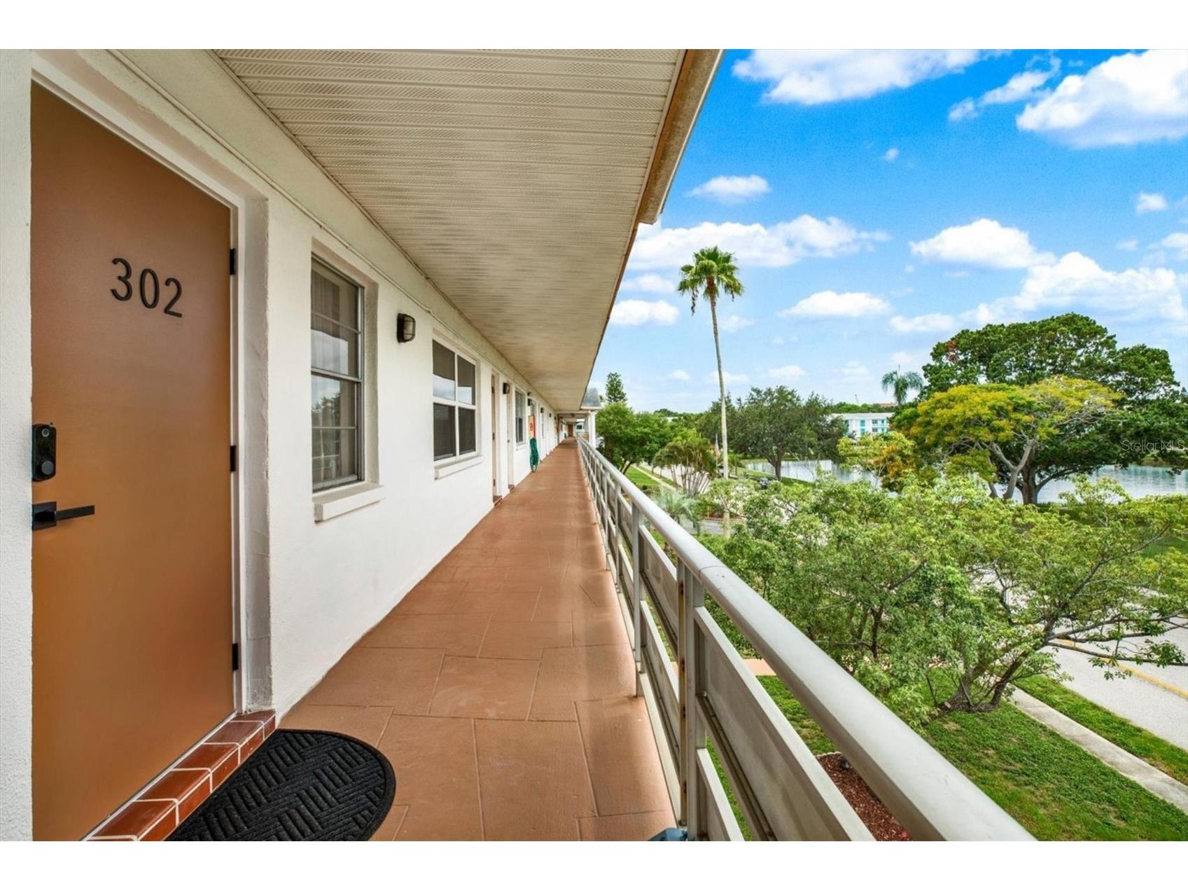 6015 19th Street N #302 Saint Petersburg FL 33714 TB8525860 image3