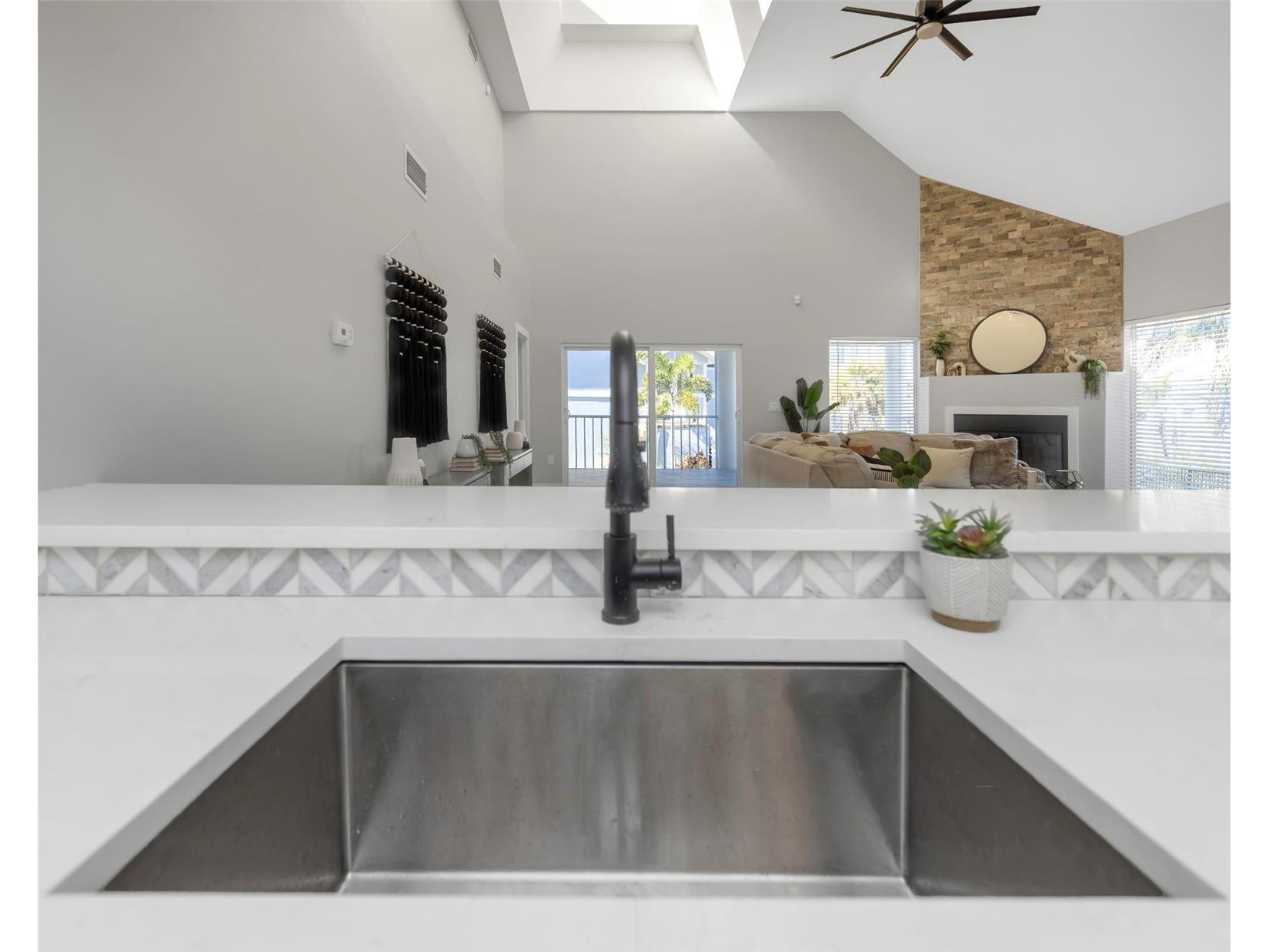 6015 Barefoot Court New Port Richey FL 34652 W7882288 image22