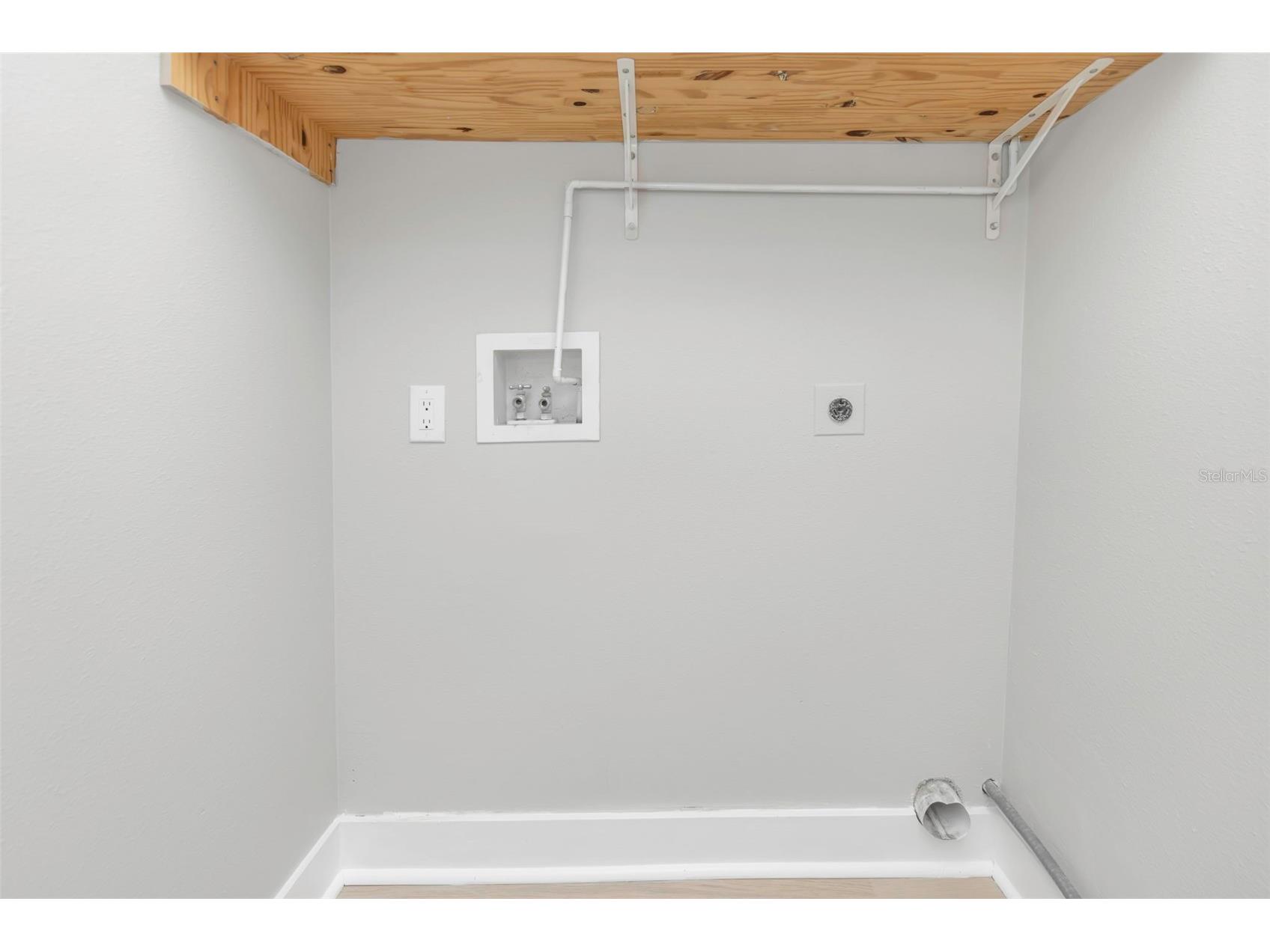 6015 Barefoot Court New Port Richey FL 34652 W7882288 image33