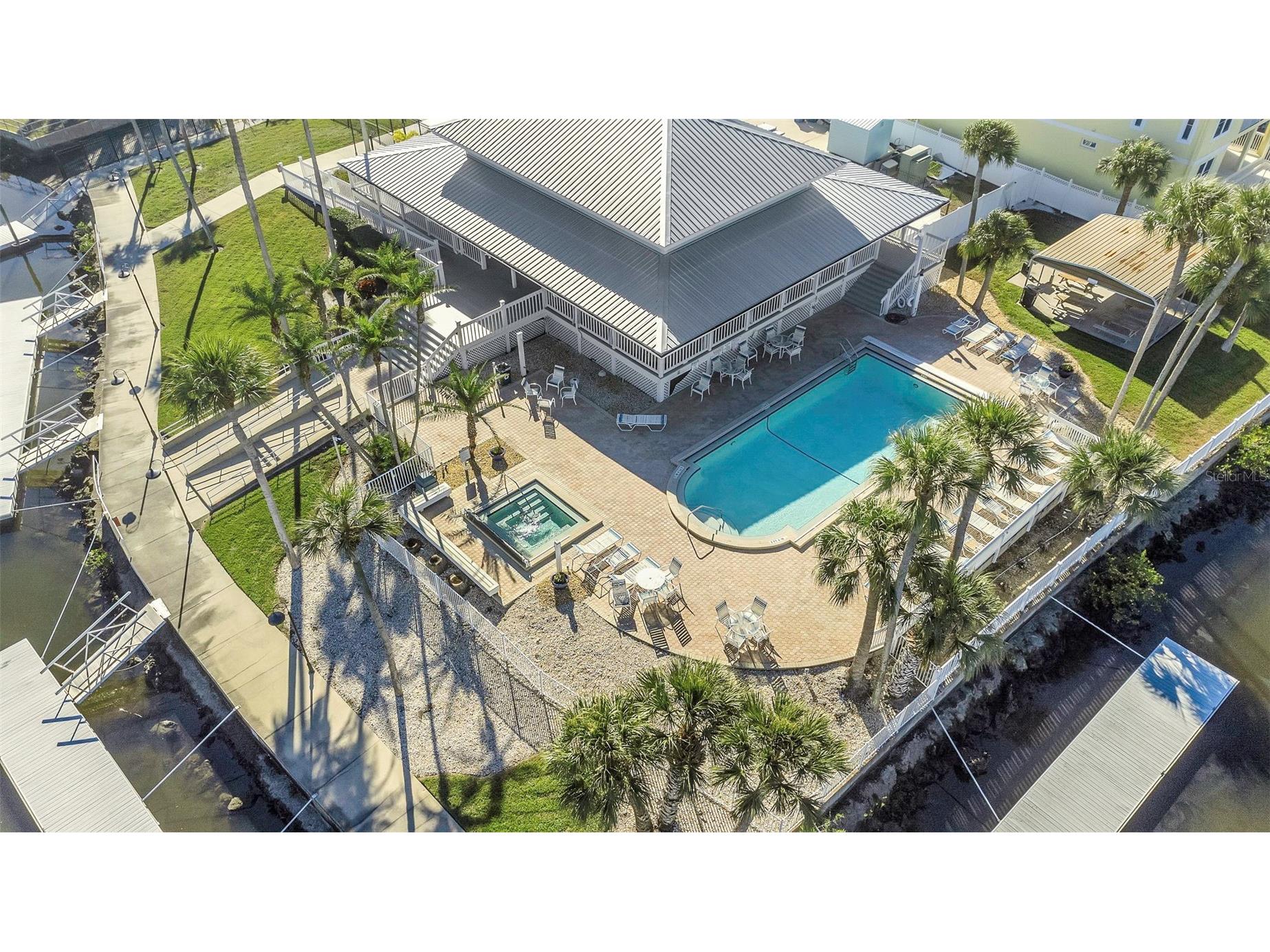 6015 Barefoot Court New Port Richey FL 34652 W7882288 image82