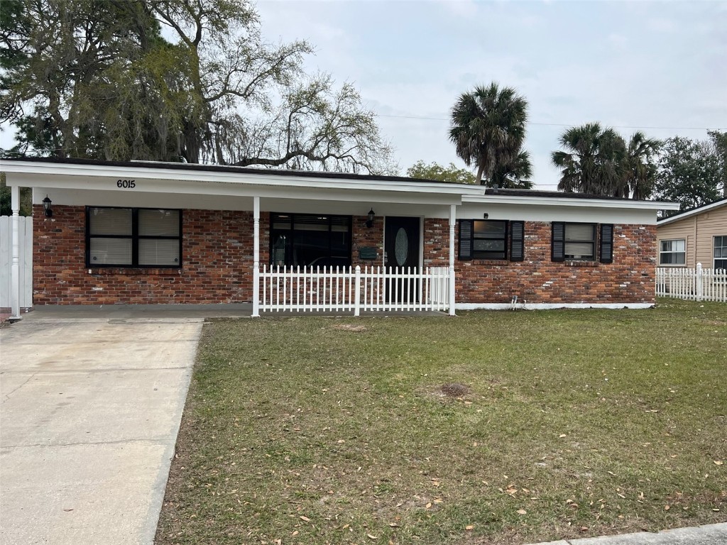 6015 Cresthill Drive Tampa FL 33615 U8233034 image1