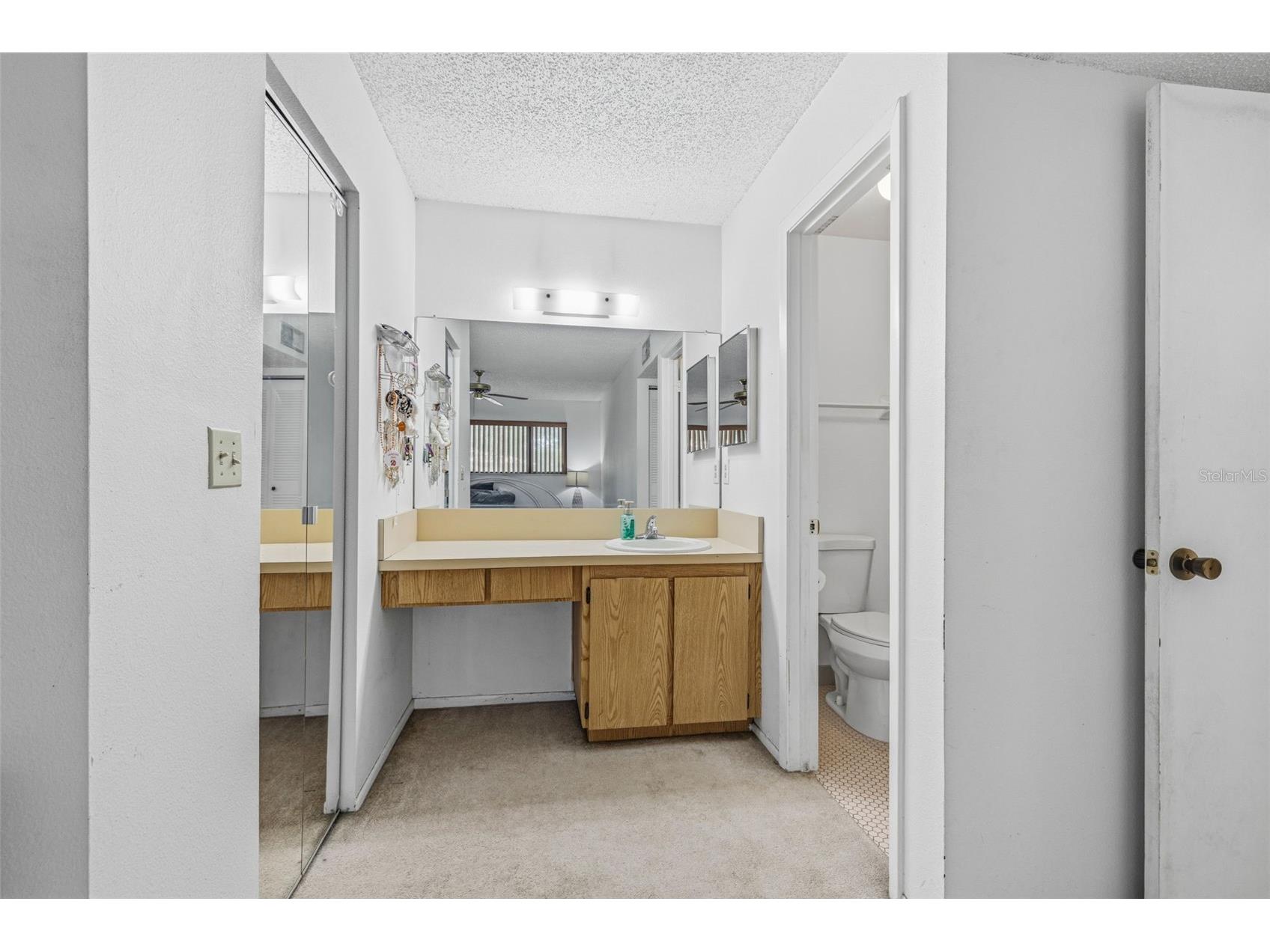 6015 Laketree Lane #B Temple Terrace FL 33617 TB8495902 image15