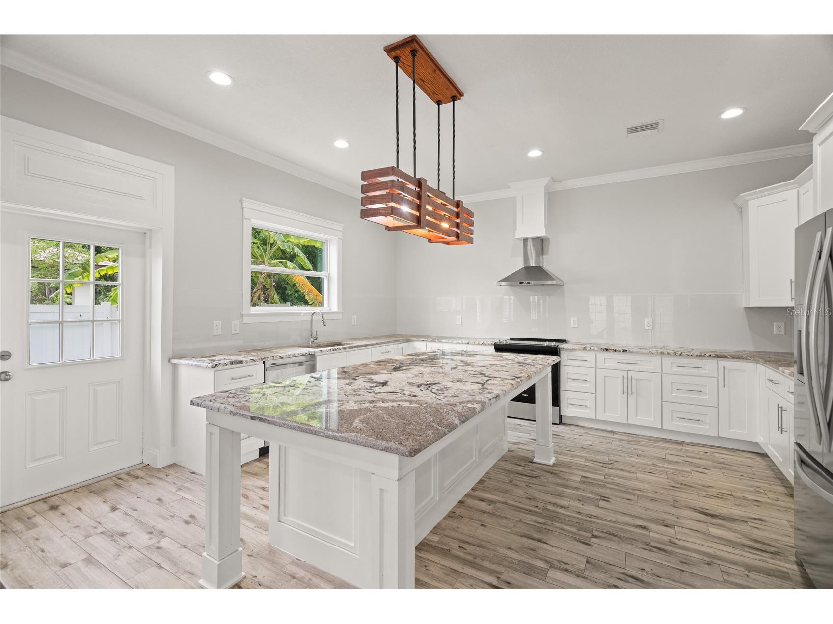 6016 82nd Terrace N Pinellas Park FL 33781 U8249676 image9