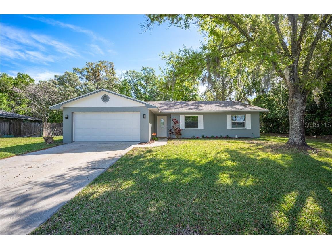6016 Christina Drive E Lakeland FL 33813 L4943264 image1