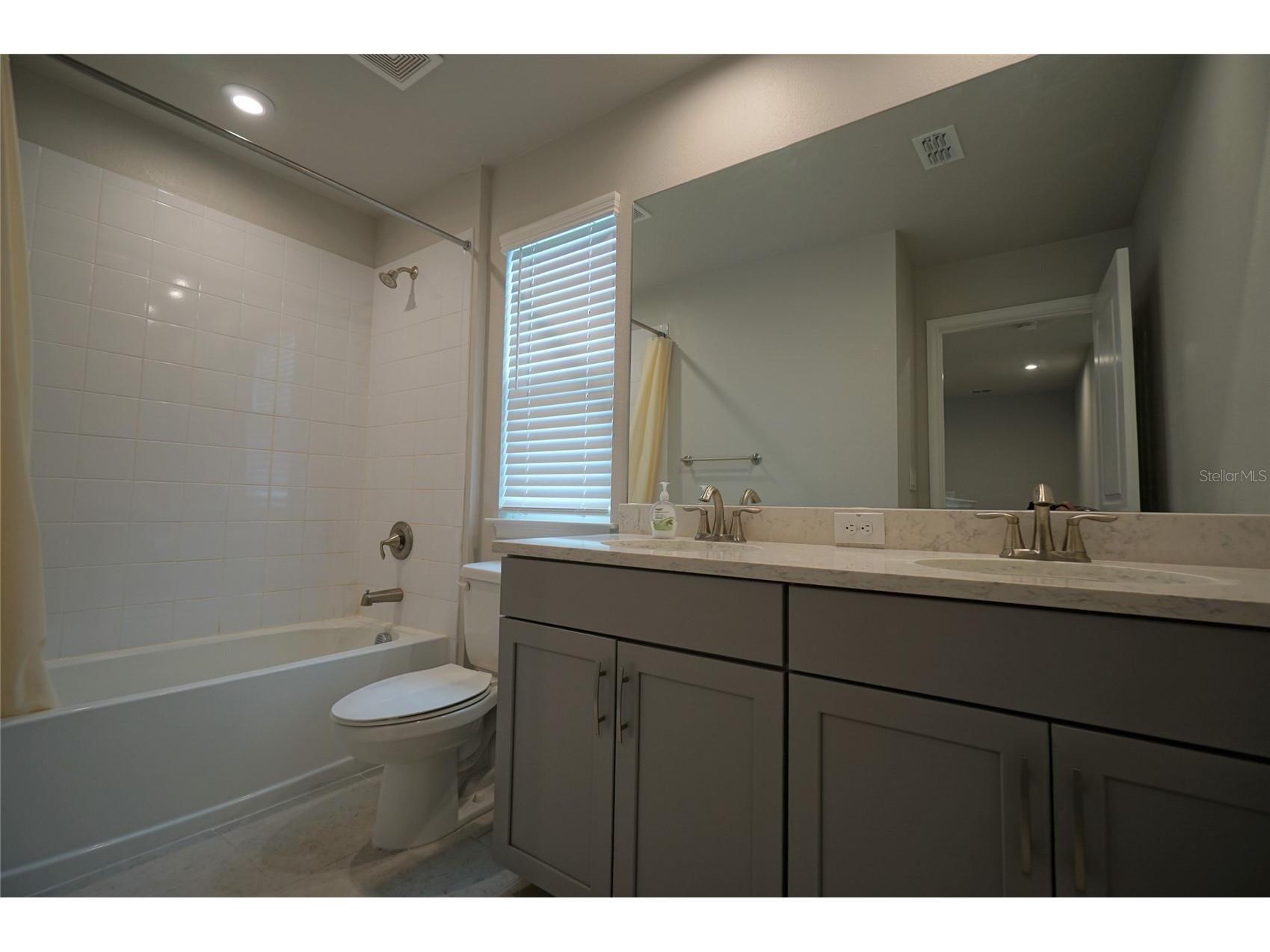 6016 Grand Sonata Avenue Lutz FL 33558 TB8500448 image39
