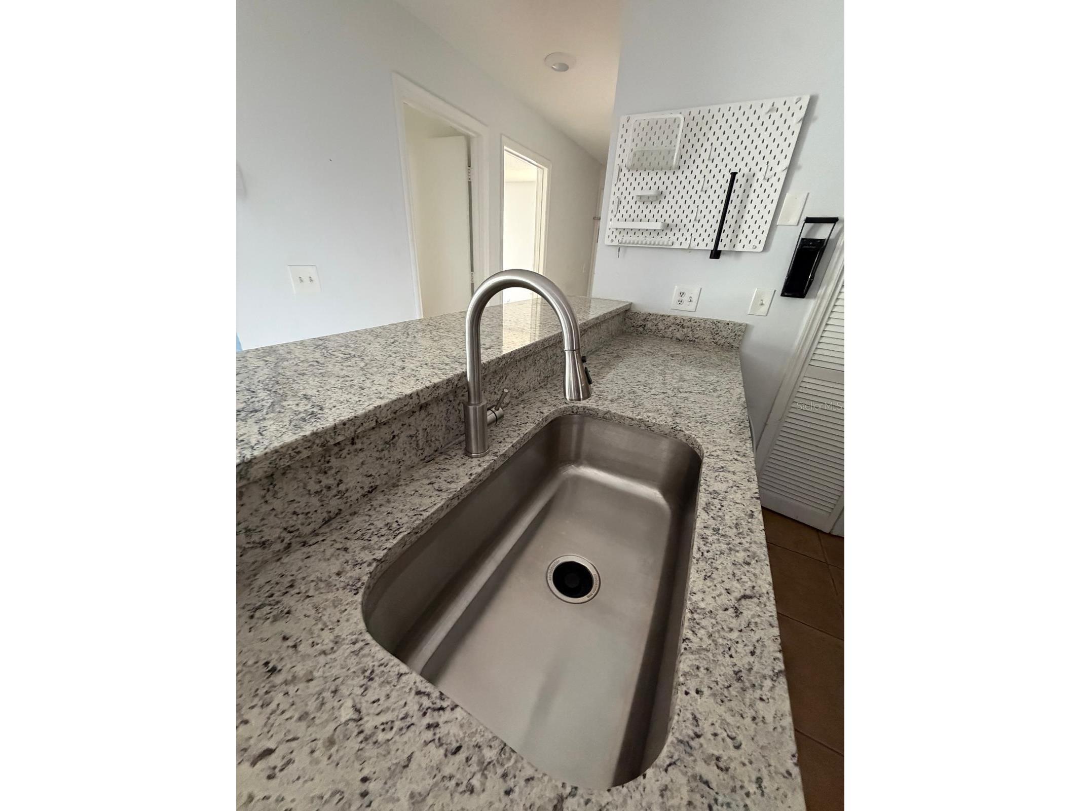 6016 Westgate Drive #201 Orlando FL 32835 O6404998 image17