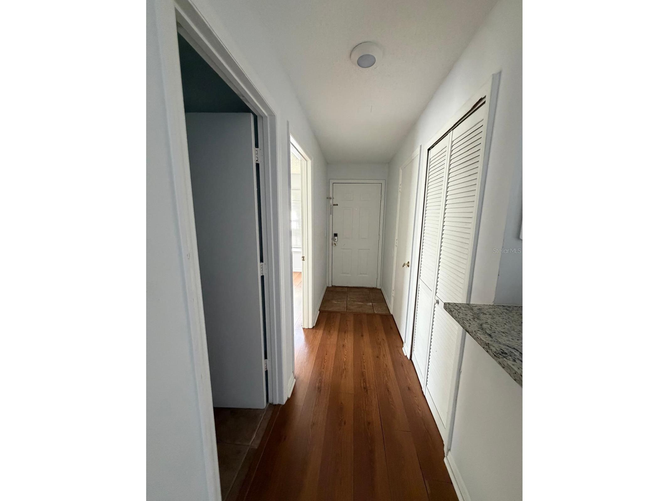 6016 Westgate Drive #201 Orlando FL 32835 O6404998 image3
