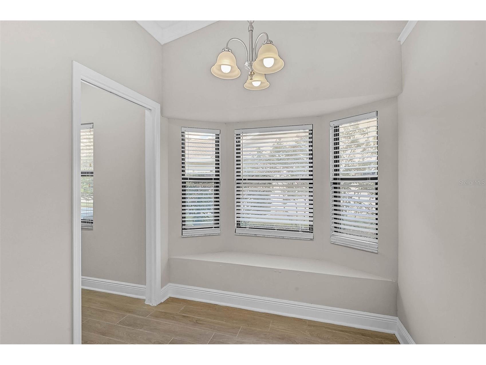 6017 Marella Drive Sarasota FL 34243 A4666772 image10