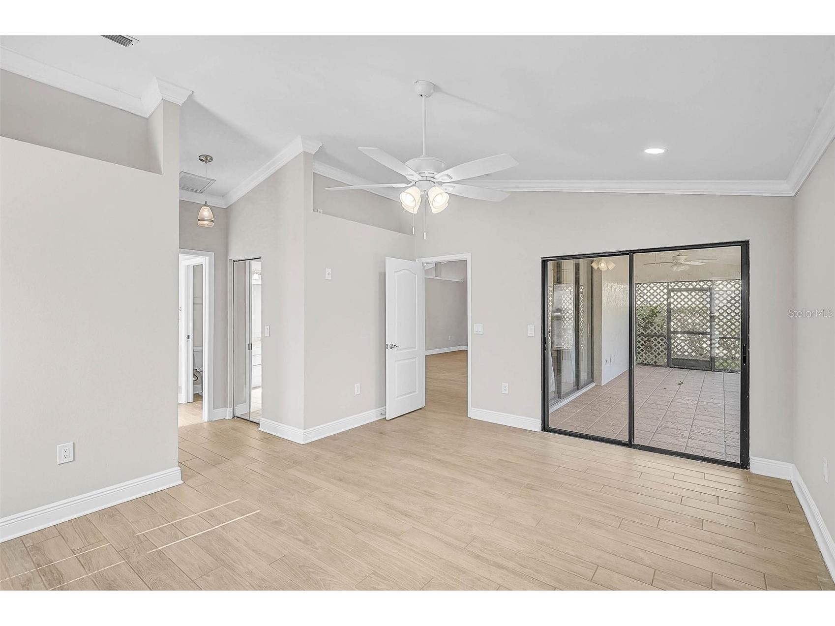 6017 Marella Drive Sarasota FL 34243 A4666772 image13