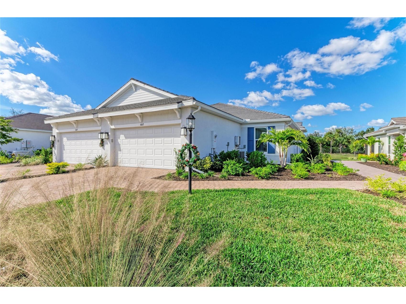 6017 Mesa Glen Bradenton FL 34203 A4691204 image1