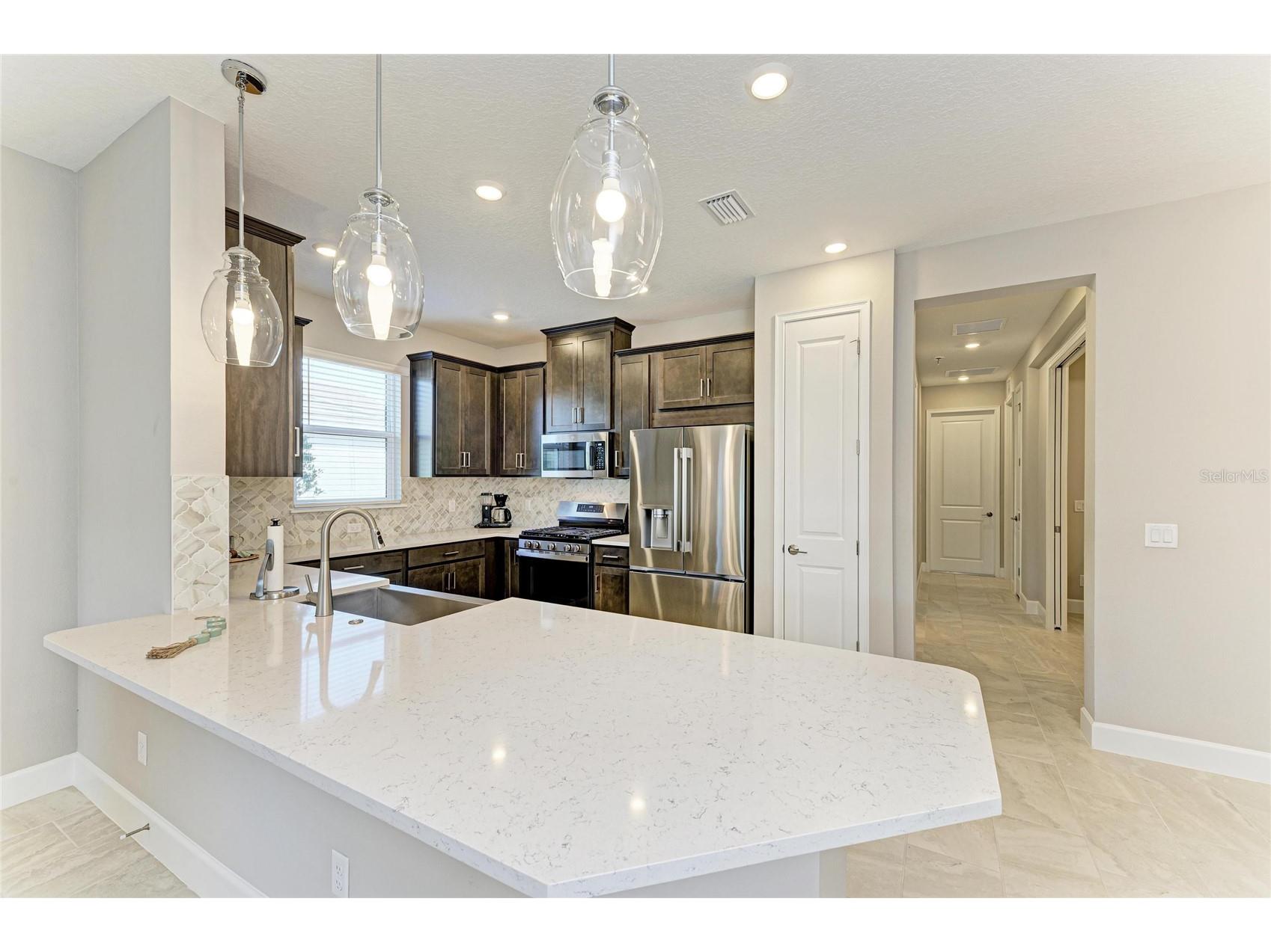6017 Mesa Glen Bradenton FL 34203 A4691204 image12