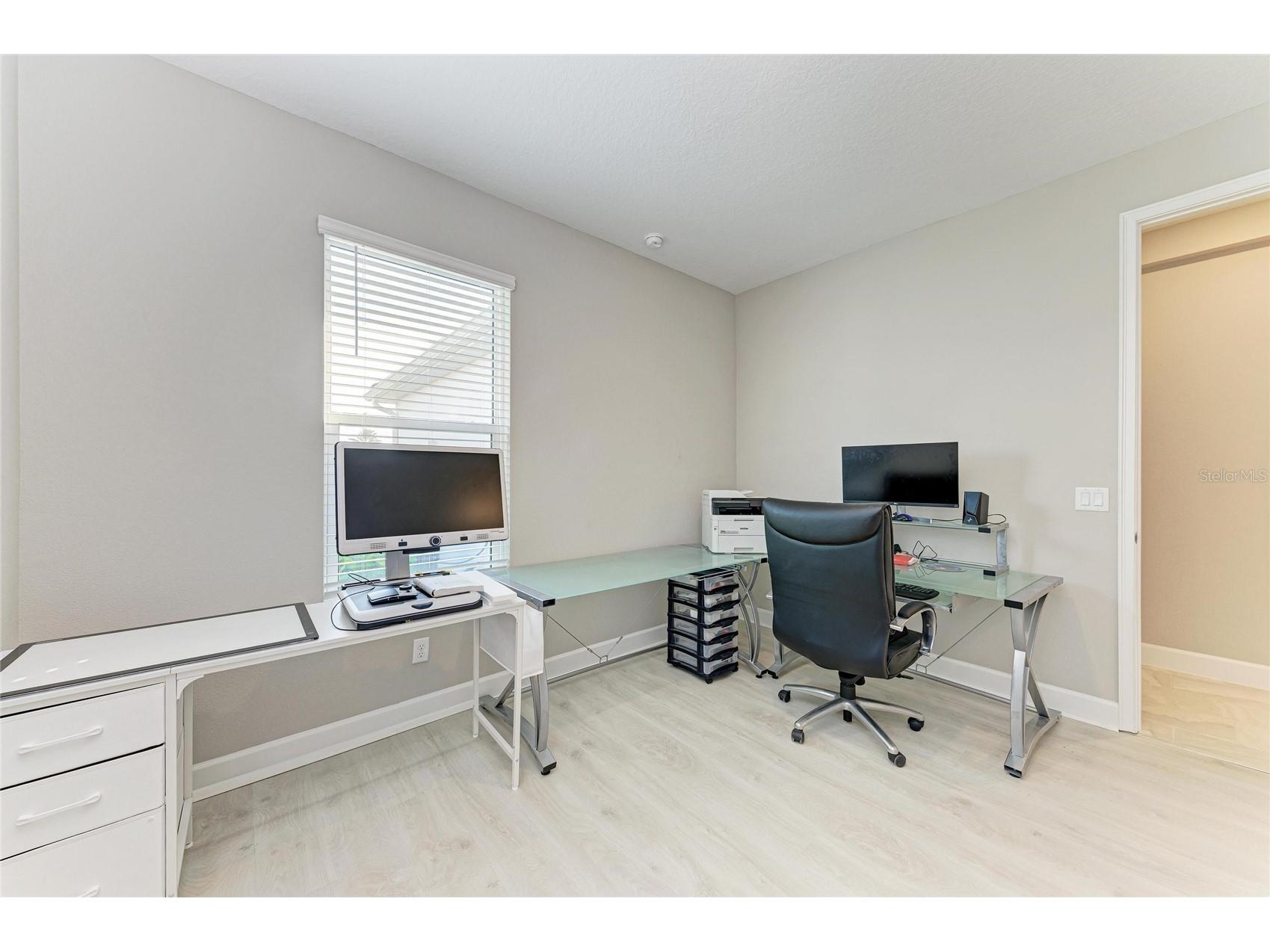 6017 Mesa Glen Bradenton FL 34203 A4691204 image30