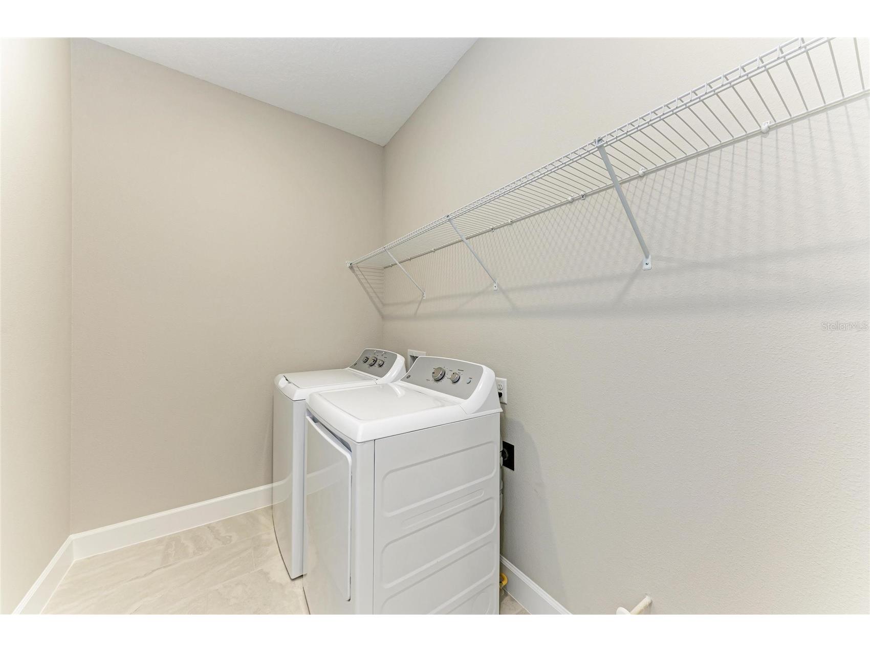 6017 Mesa Glen Bradenton FL 34203 A4691204 image32