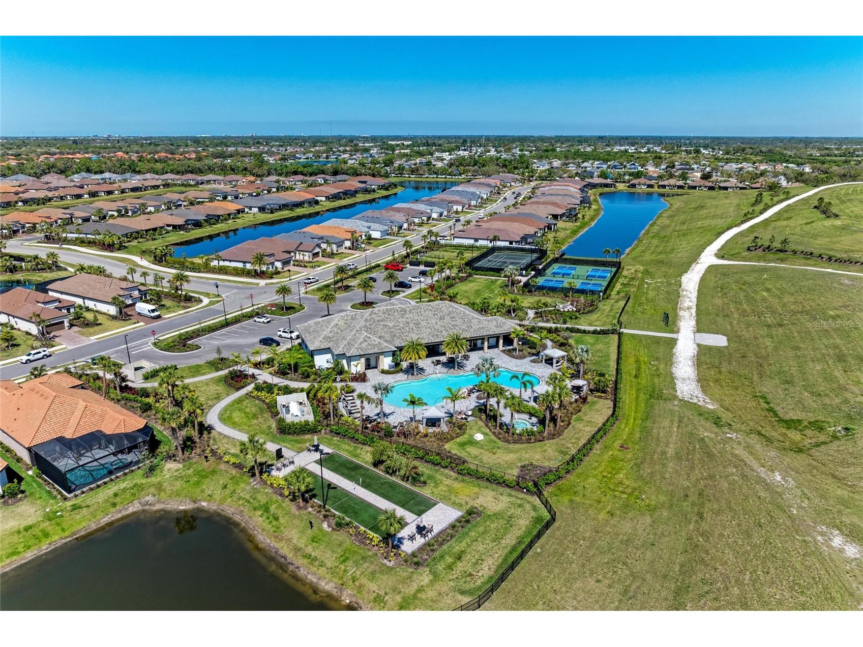 6017 Mesa Glen Bradenton FL 34203 A4691204 image49
