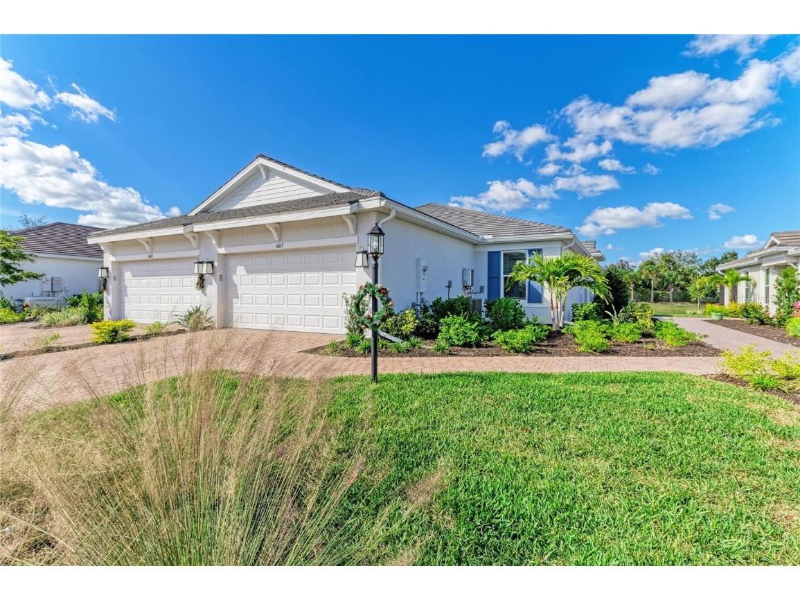 6017 Mesa Glen Bradenton FL 34203 A4676112 image1