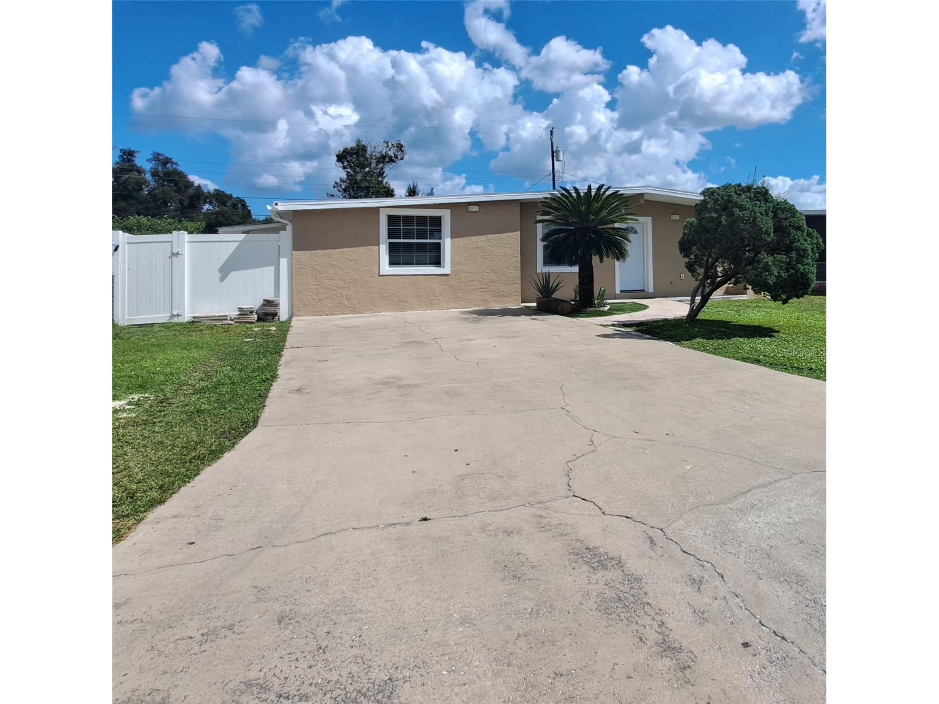 6017 N Hale Avenue Tampa FL 33614 TB8433381 image1