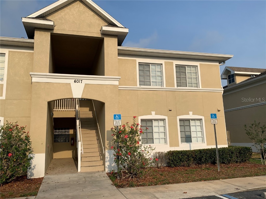 6017 Portsdale Place #202 Riverview FL 33578 T3496291 image1