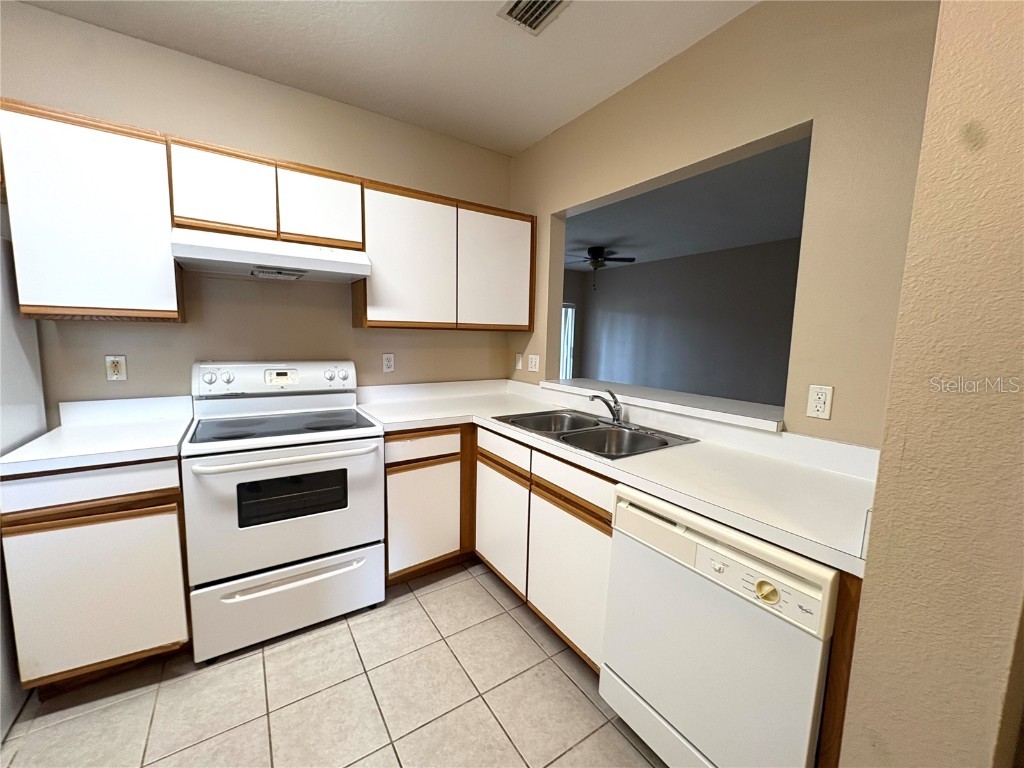 6017 Portsdale Place #202 Riverview FL 33578 TB8451512 image3