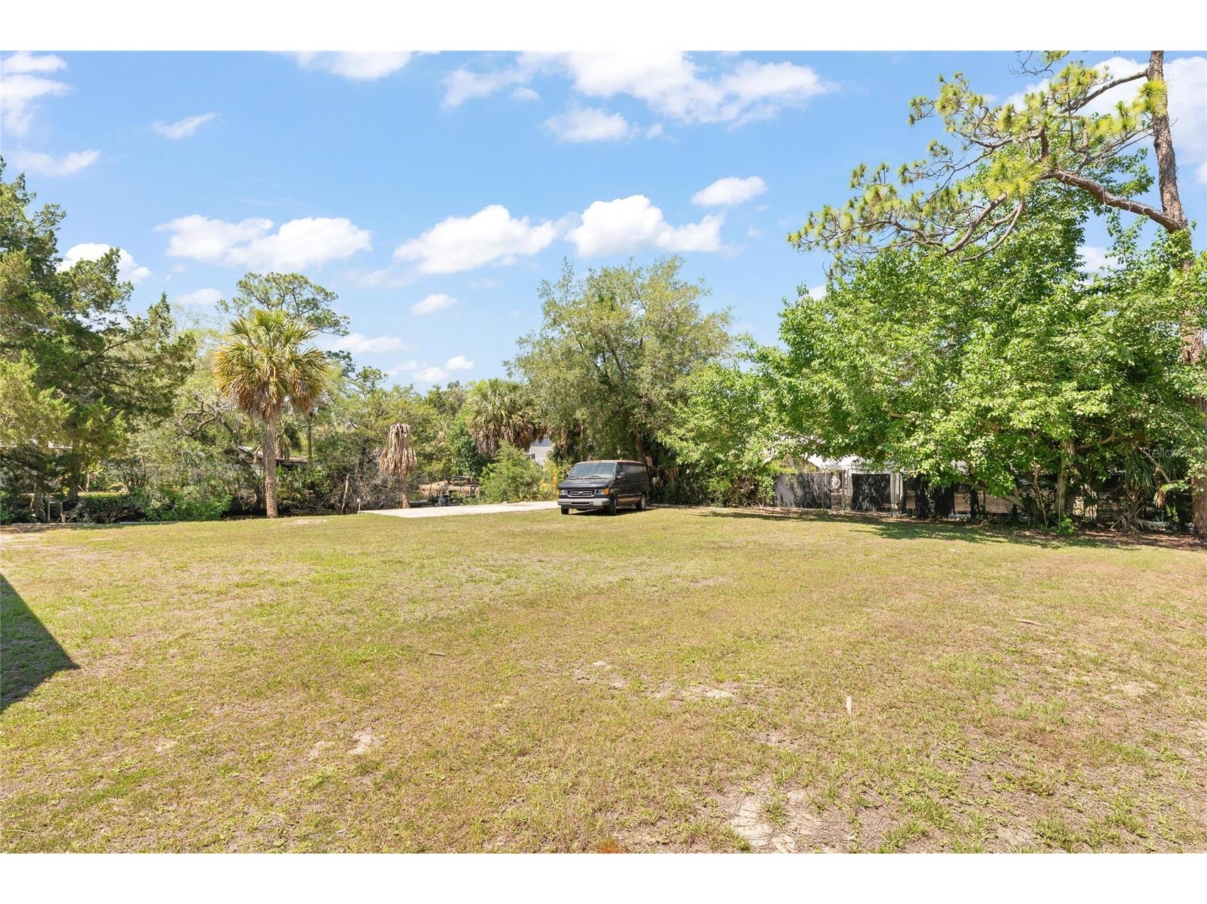 6018 & 6024 Cortez Boulevard Weeki Wachee FL 34607 TB8510263 image15