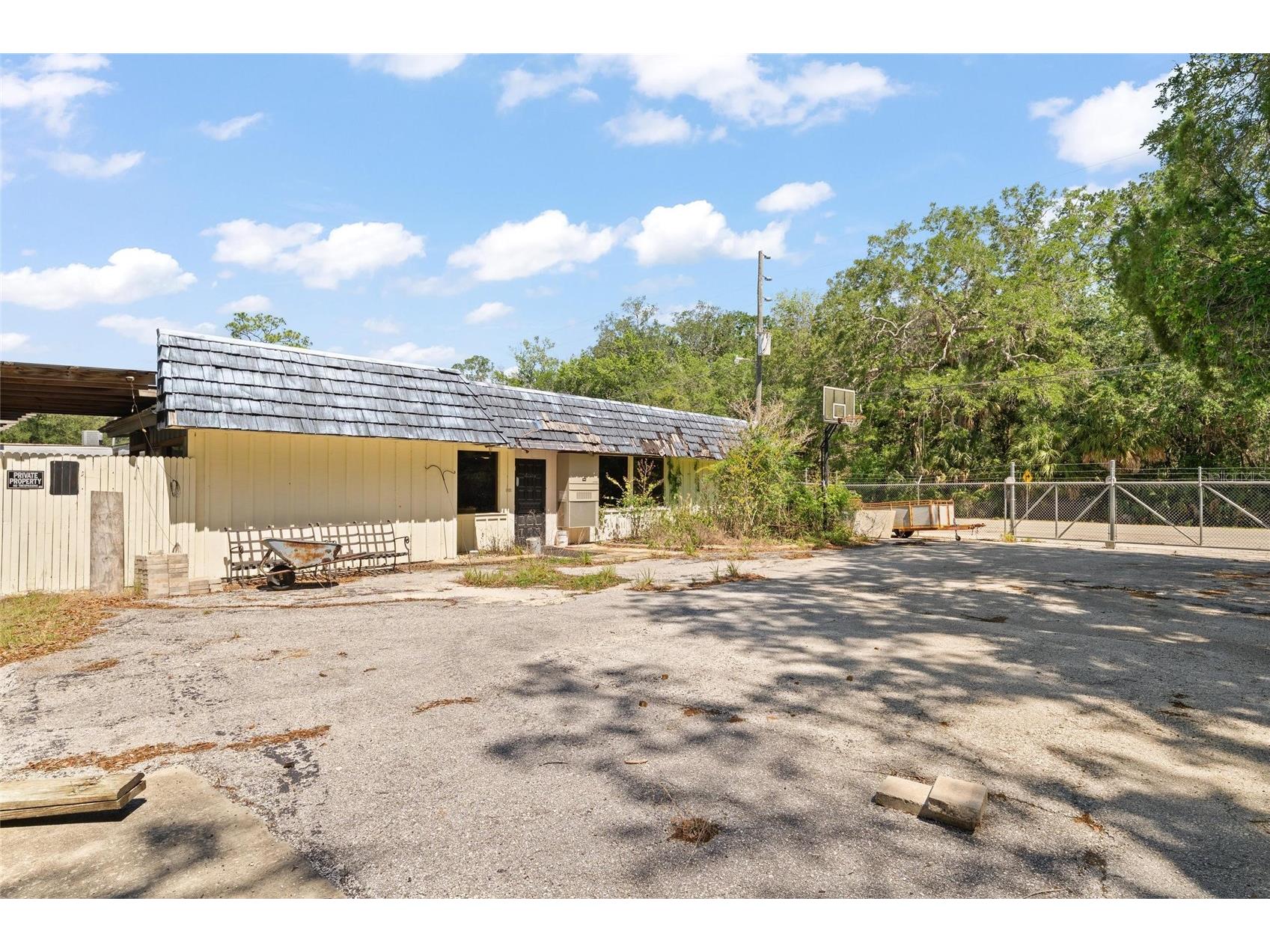6018 & 6024 Cortez Boulevard Weeki Wachee FL 34607 TB8510263 image6