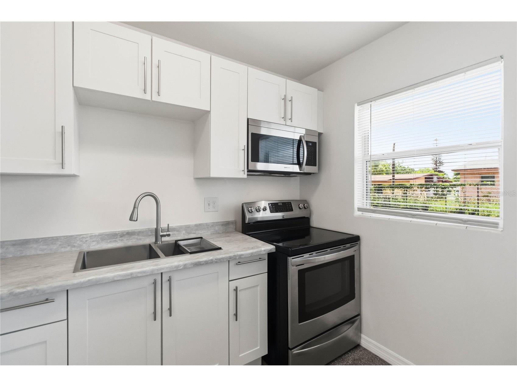 6018 W Livingston Street Orlando FL 32835 O6420866 image9