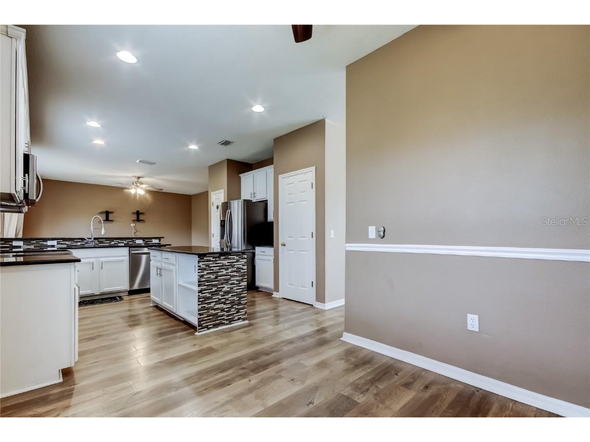 6019 Cape Loop Land O Lakes FL 34639 TB8451092 image49