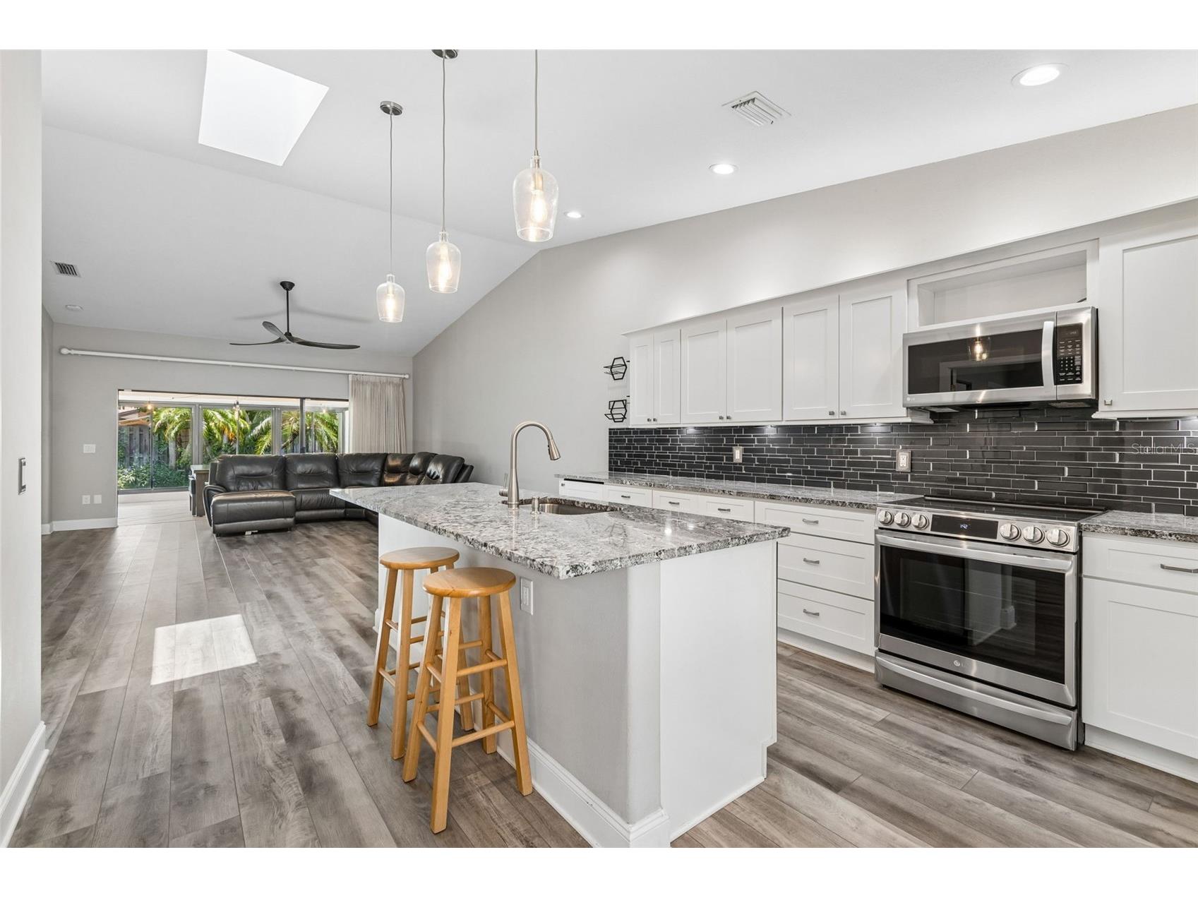 6019 Courtside Drive Bradenton FL 34210 TB8520664 image19