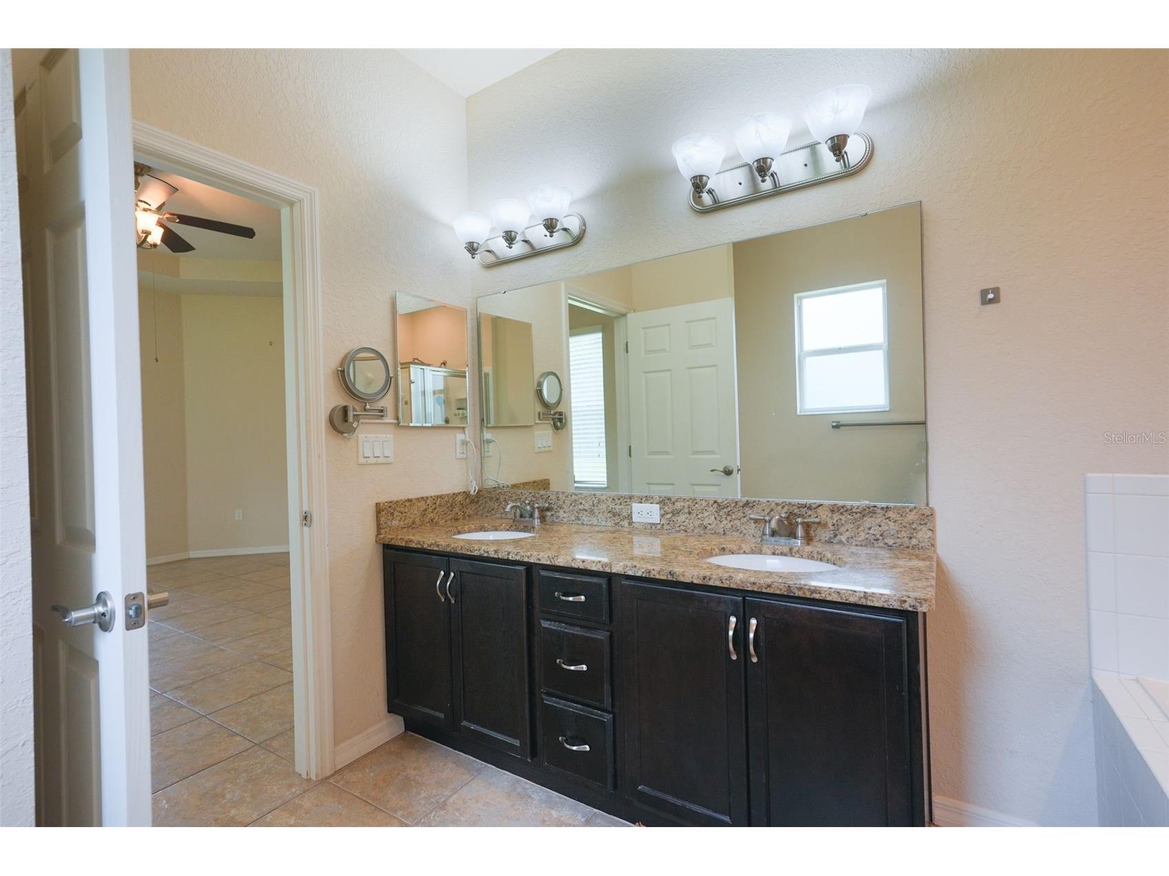 6019 Evansbrook Drive Zephyrhills FL 33541 TB8518559 image18