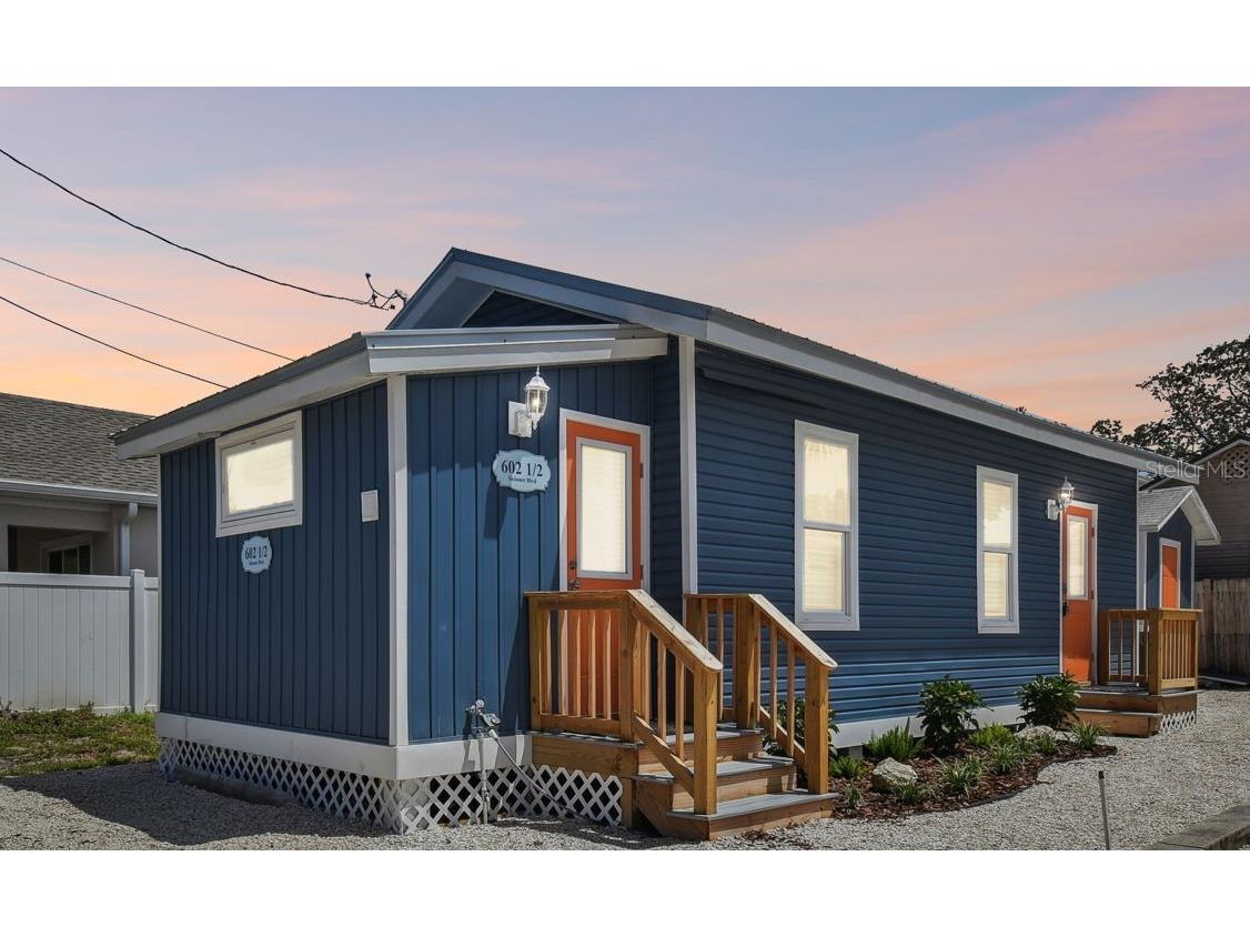 602 1/2 Skinner Boulevard Dunedin FL 34698 U8217238 image1