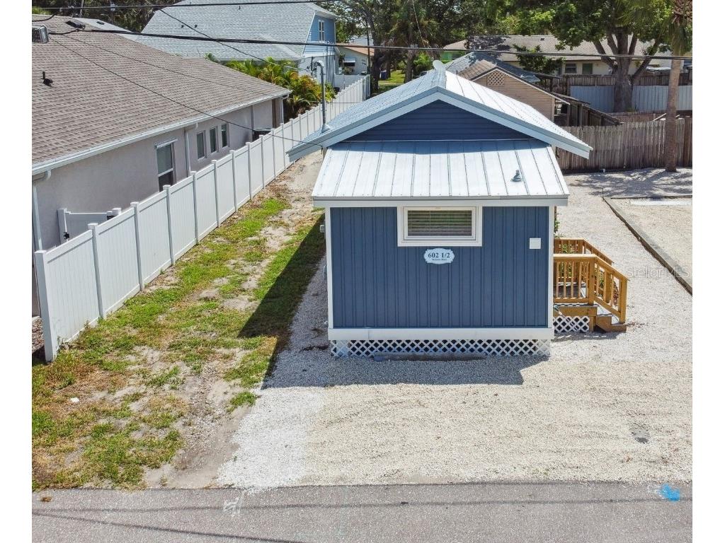 602 1/2 Skinner Boulevard Dunedin FL 34698 U8217238 image27