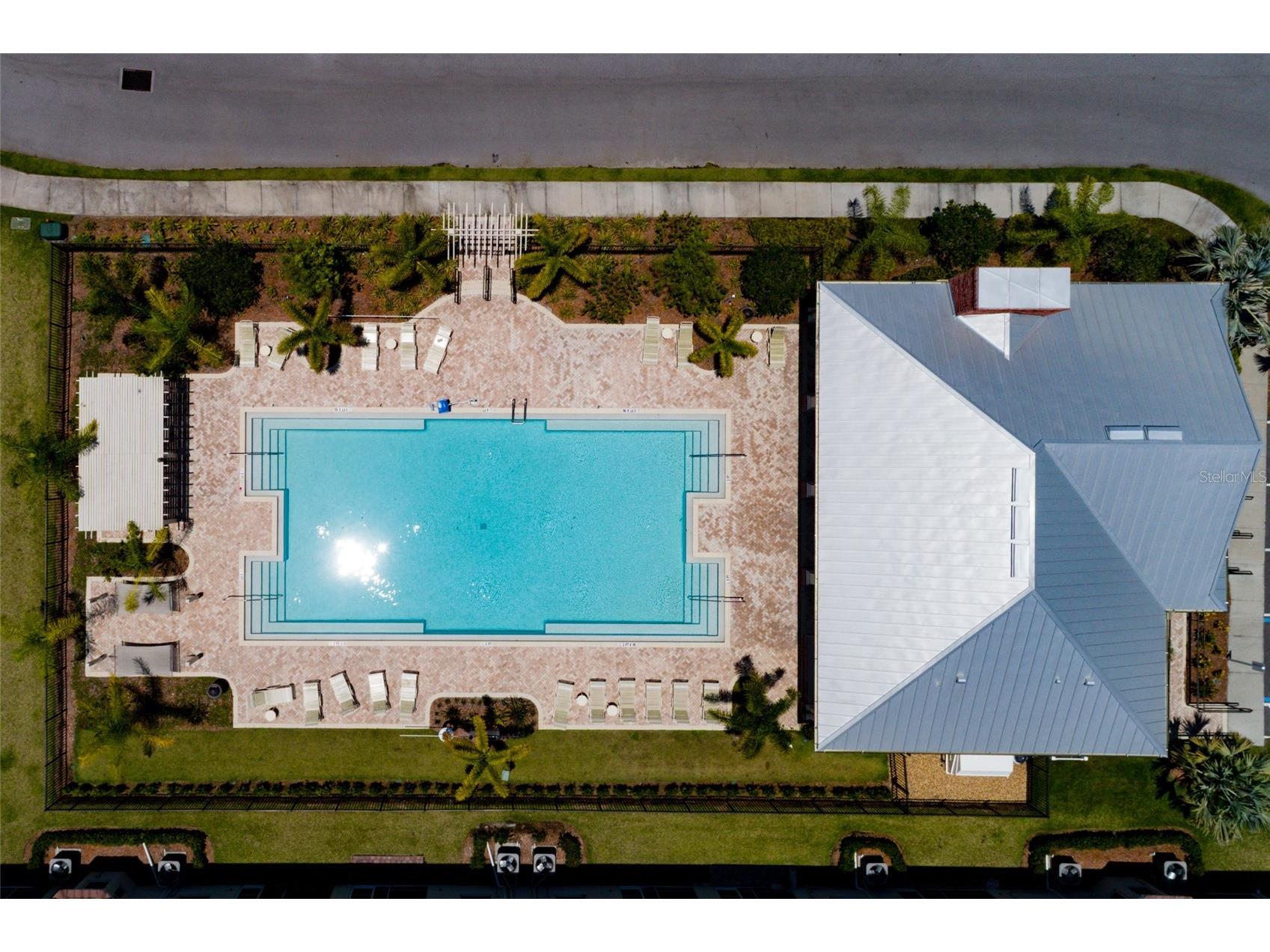 602 53rd Avenue N Saint Petersburg FL 33703 TB8450583 image38