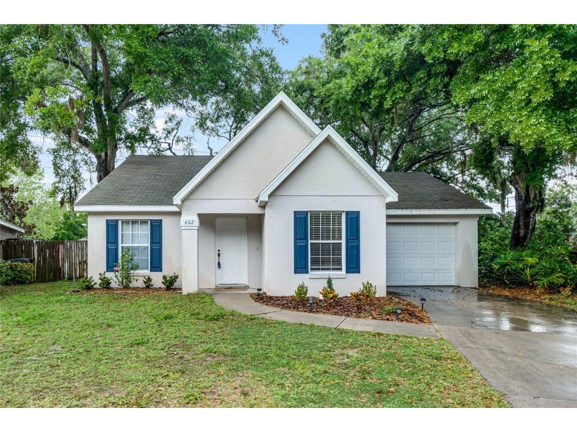 602 Arlington Court Eustis FL 32726 - LAKE JOANNA AND LAKE MAGGIE G5080560 image1