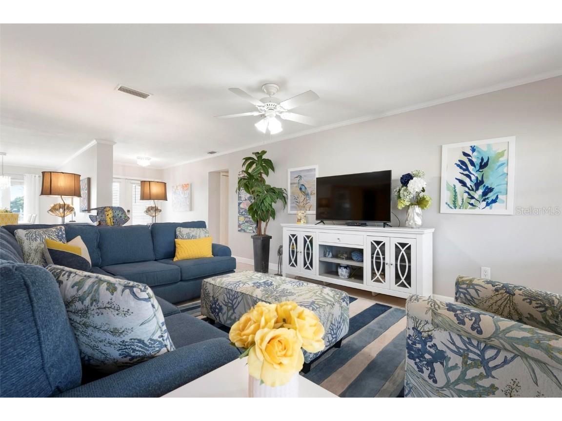 602 Baronet Lane Holmes Beach FL 34217 A4652311 image11