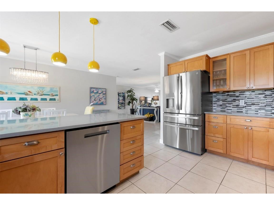 602 Baronet Lane Holmes Beach FL 34217 A4652311 image20