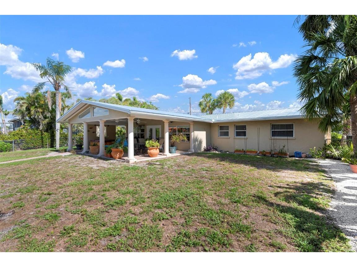 602 Baronet Lane Holmes Beach FL 34217 A4652311 image39