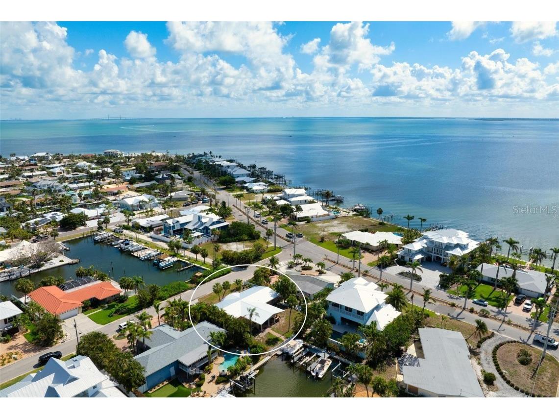 602 Baronet Lane Holmes Beach FL 34217 A4652311 image45