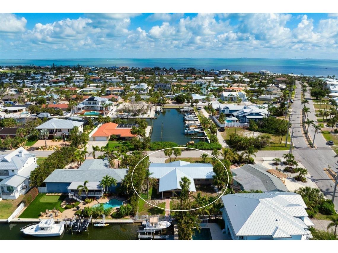 602 Baronet Lane Holmes Beach FL 34217 A4652311 image49